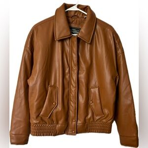 NWT Levi’s Women’s Faux Leather Jacket - Size M - Camel Brown